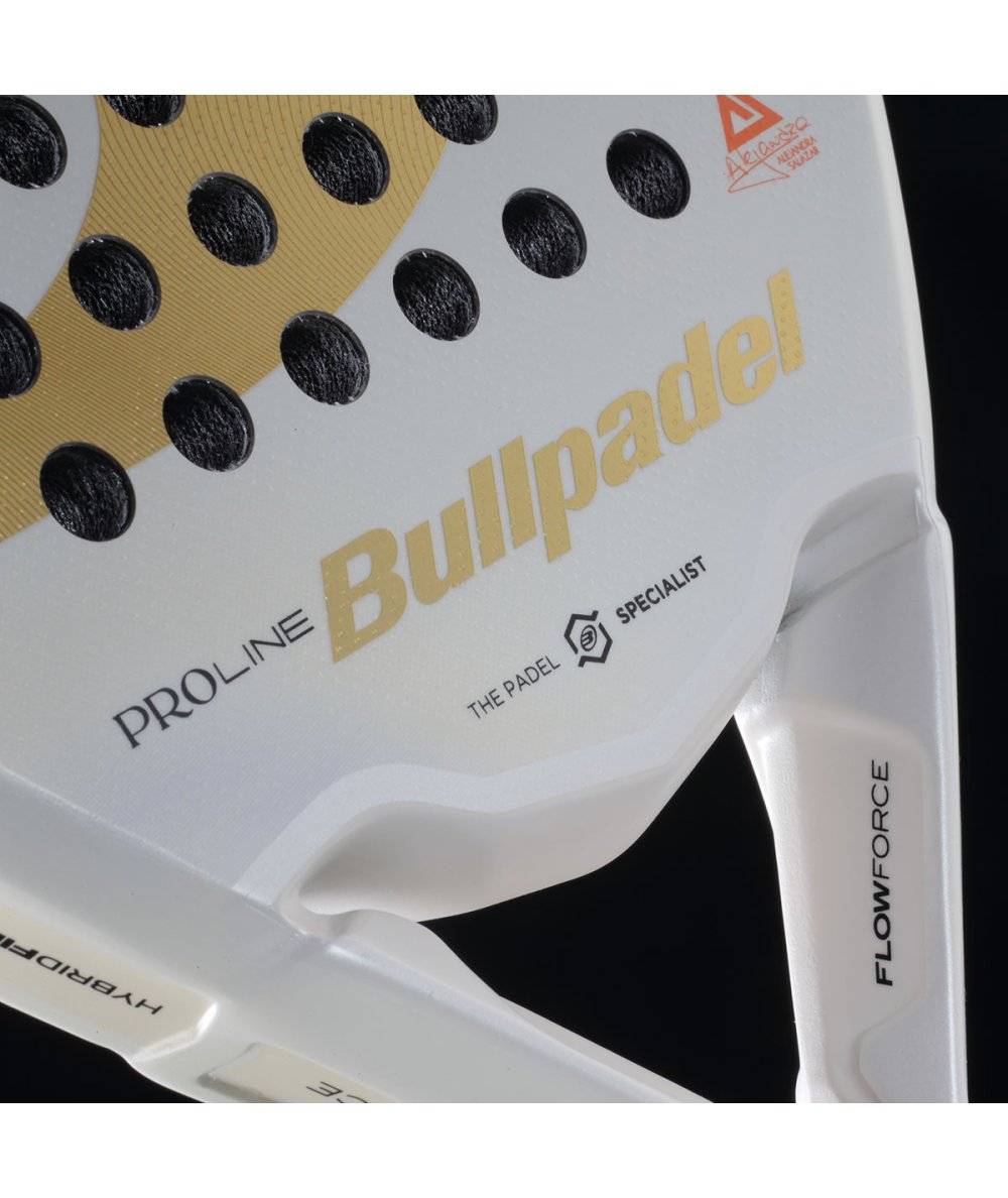 PALA BULLPADEL FLOW W 24 Alejandra Salazar